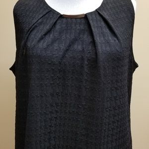 💙 CJ Banks Sleeveless Blouse